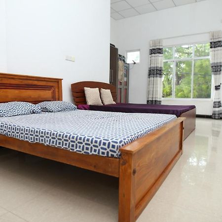 Sujee'S Guest House With Two Bed Rooms أنرادابورام المظهر الخارجي الصورة
