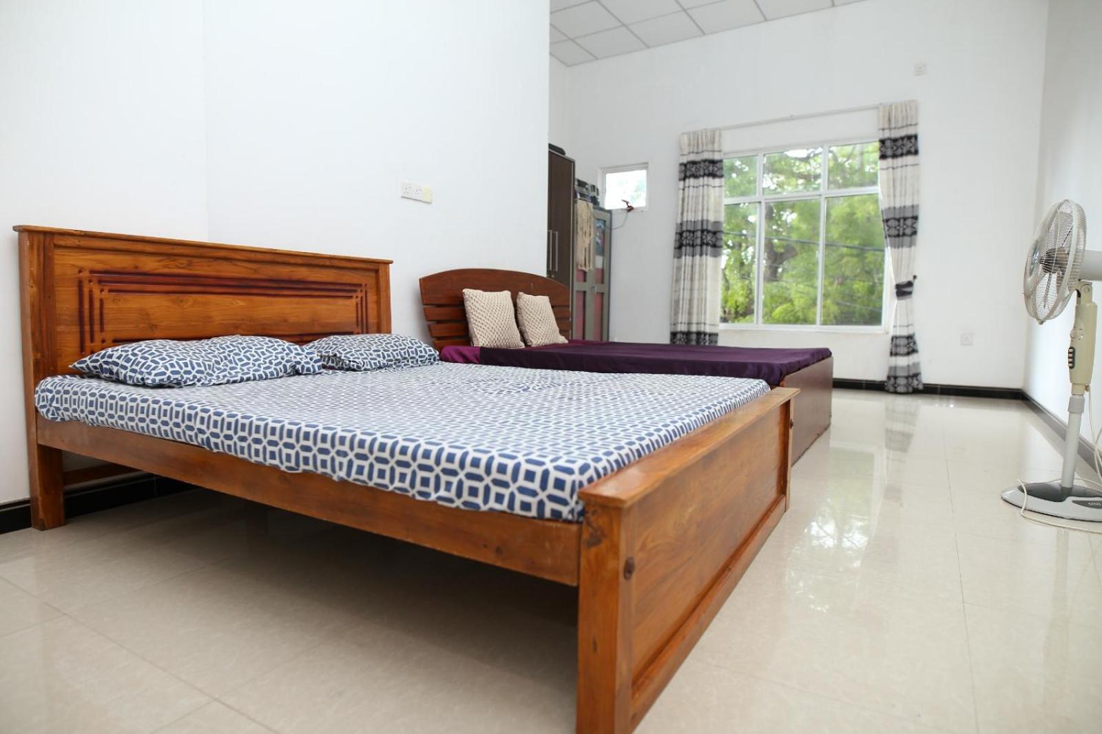 Sujee'S Guest House With Two Bed Rooms أنرادابورام المظهر الخارجي الصورة