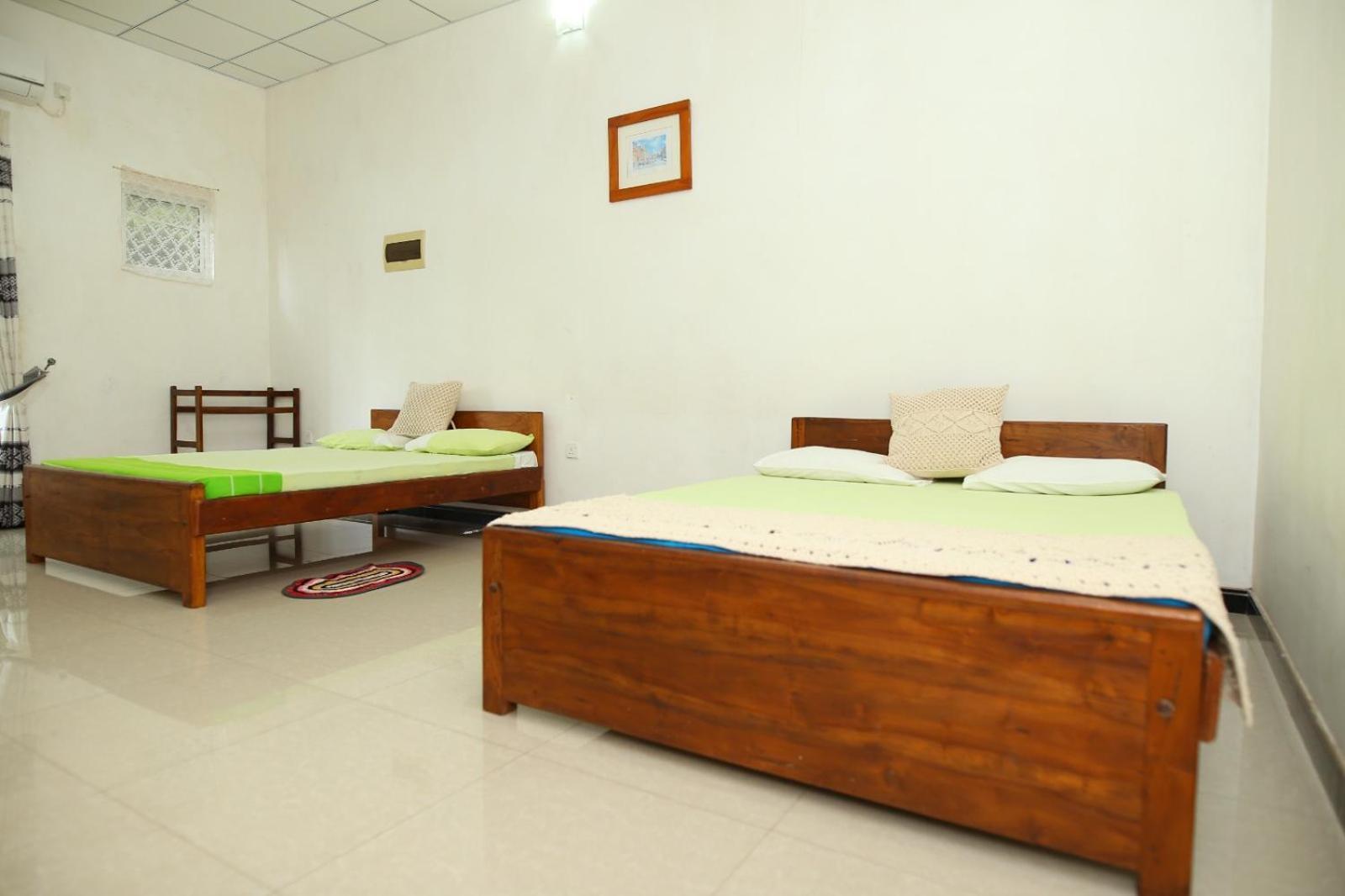 Sujee'S Guest House With Two Bed Rooms أنرادابورام المظهر الخارجي الصورة