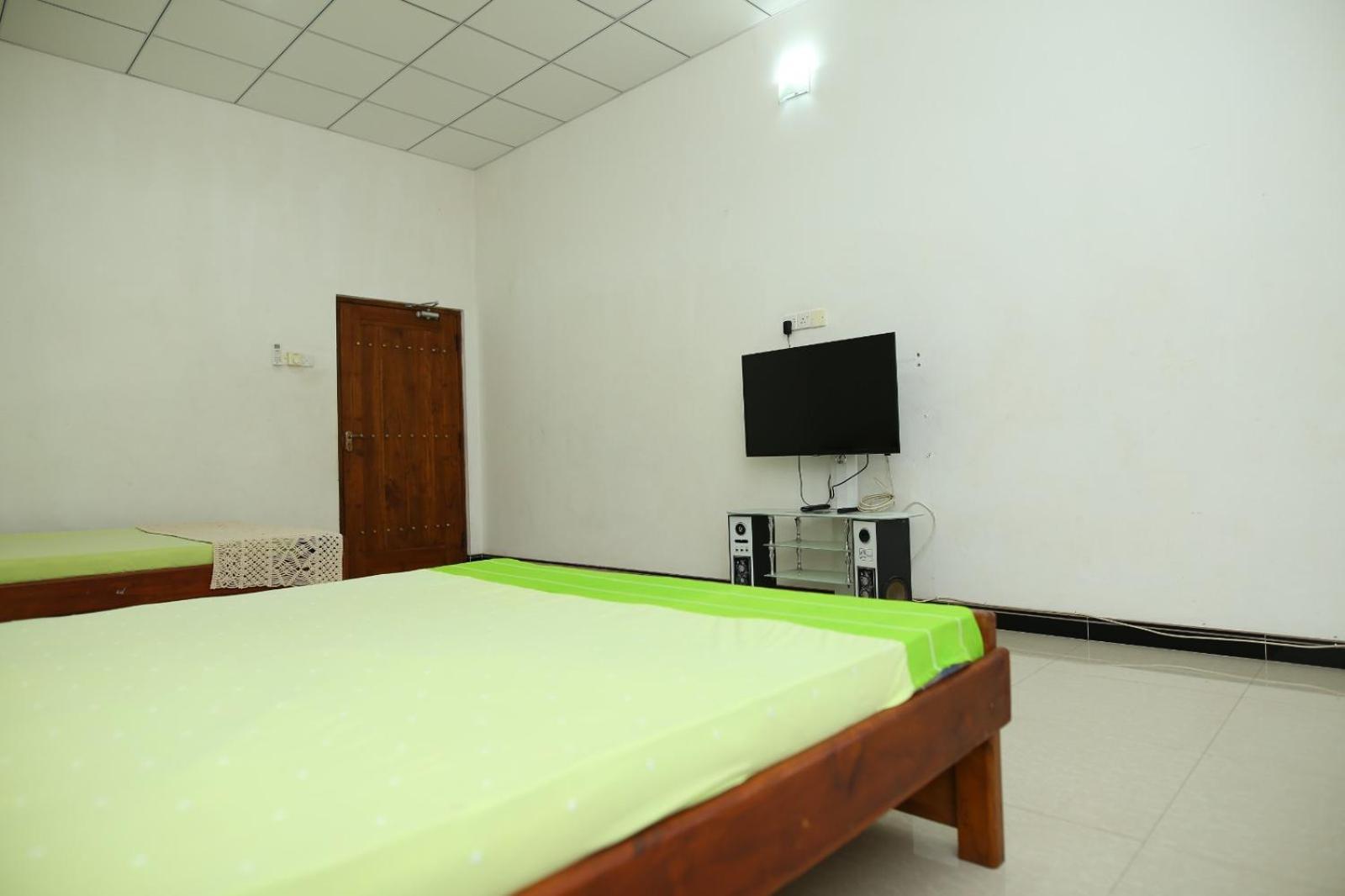 Sujee'S Guest House With Two Bed Rooms أنرادابورام المظهر الخارجي الصورة